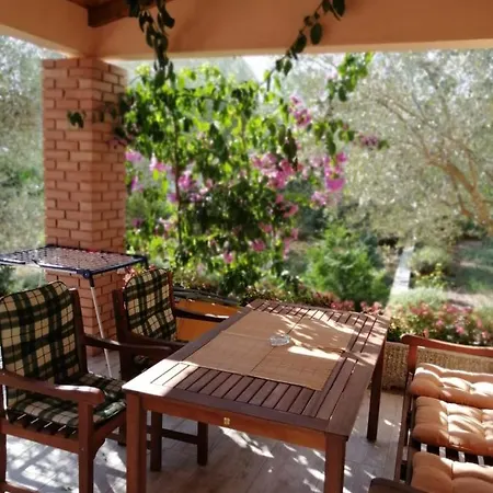 Apartment Nella *