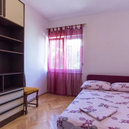 Nella * Zadar